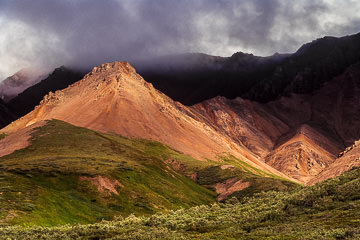 AM-LA-02         Threatening Clouds, Alaska Range, Denali NP, Alaska