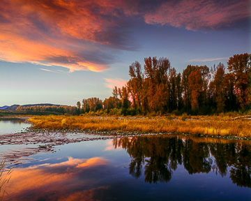 LE-AM-LA-007         First Light At Schwabacher Landing, Grand Teton National Park, Wyoming