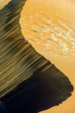 AF-LA-82         Sand Dune Edge, Namib Desert, Namibia, Africa