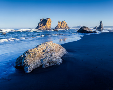 AM-LA-013         Morning at Bandon Beach, Oregon