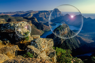 LE-SUR-08         Bubbles At Blyde River Canyon